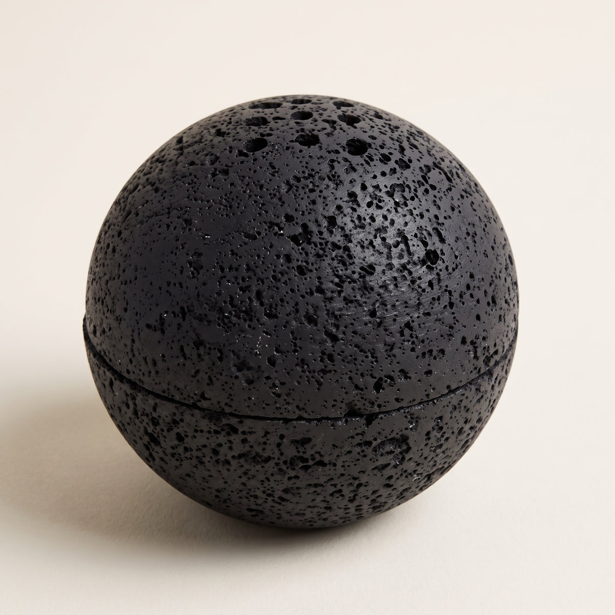 The Kōdō Stone Burner in lava stone