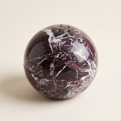 The Kōdō Stone Burner in Rosso Levanto marble